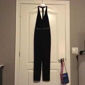 Laundry by Shelli Segal black cropped jumpsuit, 8